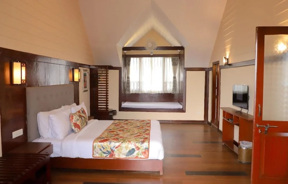 Suite Room at Gigi's Aurea Resort & Spa